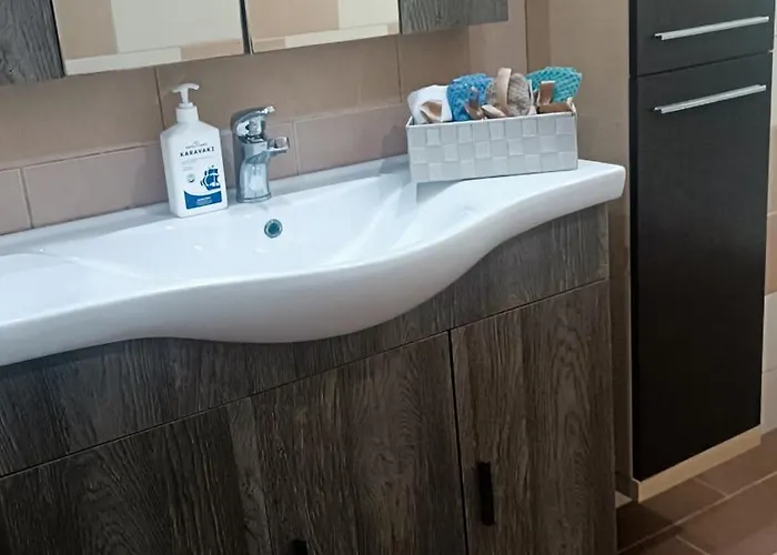 Dom wakacyjny Lyra's House *