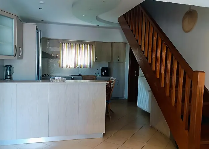 Dom wakacyjny Lyra's House *