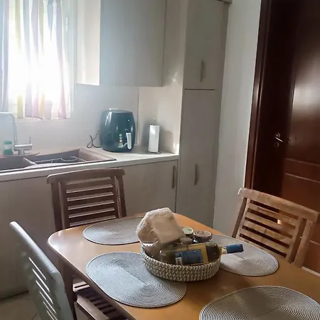 Dom wakacyjny Lyra's House *