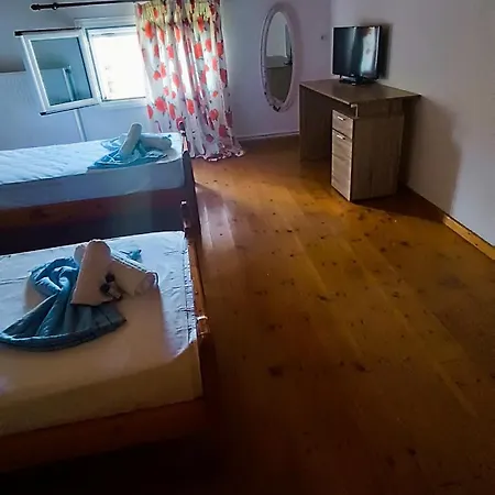 Dom wakacyjny Lyra's House *