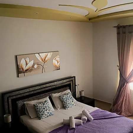 Lyra's House * Skiathos Town