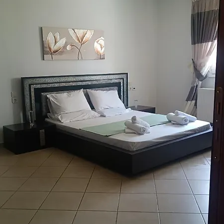 Lyra's House Case de vacanță Skiathos