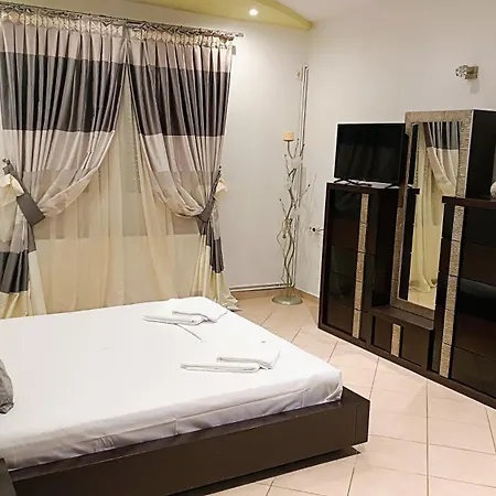 Lyra's House Case de vacanță Skiathos