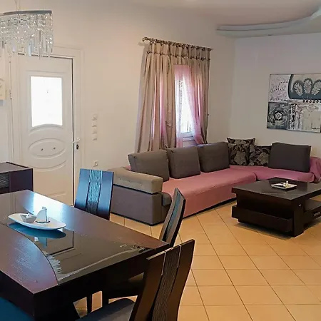 Lyra's House Case de vacanță *